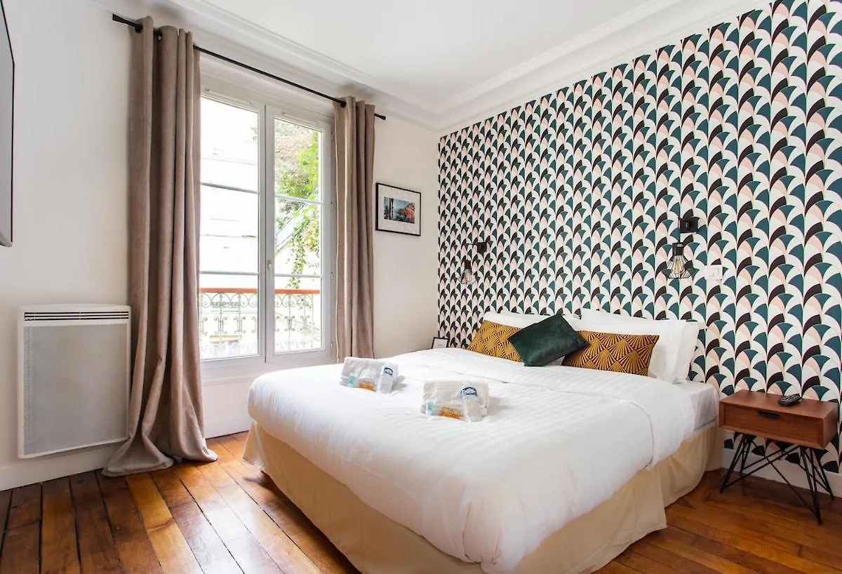 Montmartre Seveste Beautiful Apartment 2Br Paris